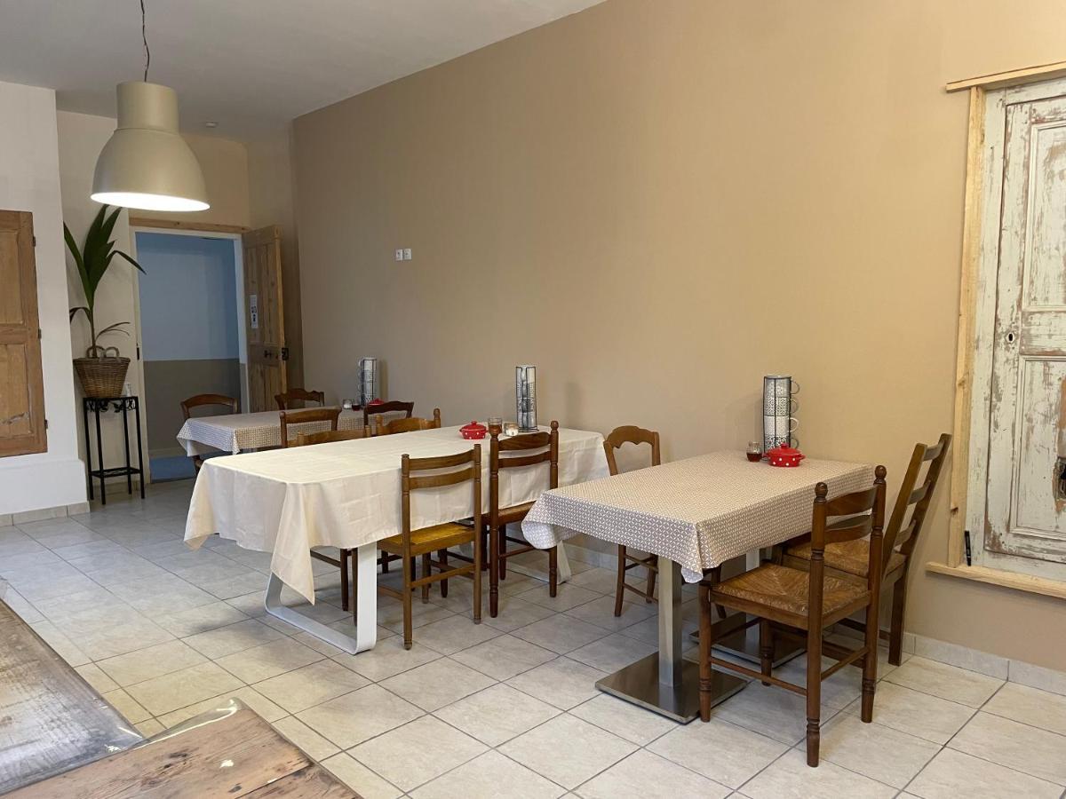 Mas De La Forge Noguier Acomodação com café da manhã Vergèze Exterior foto